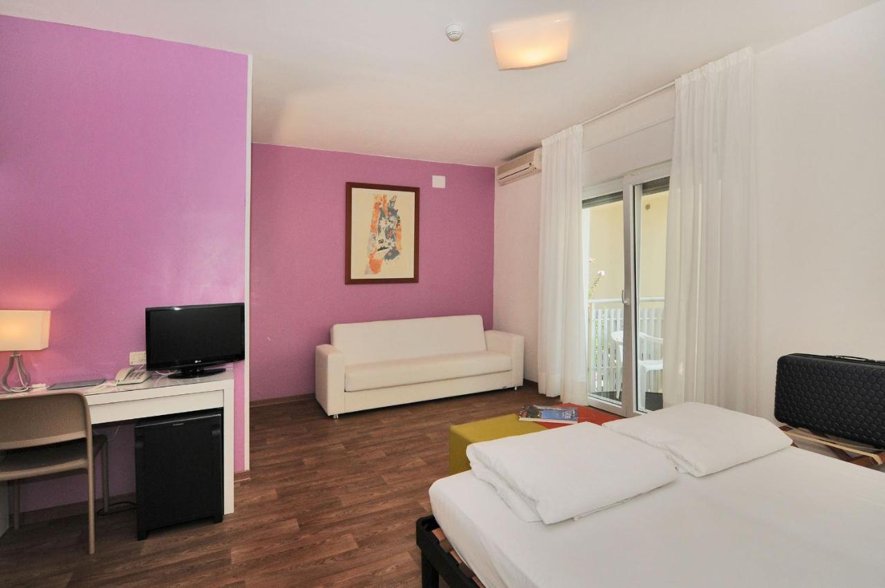 Hotel Nederland Caorle Exterior photo