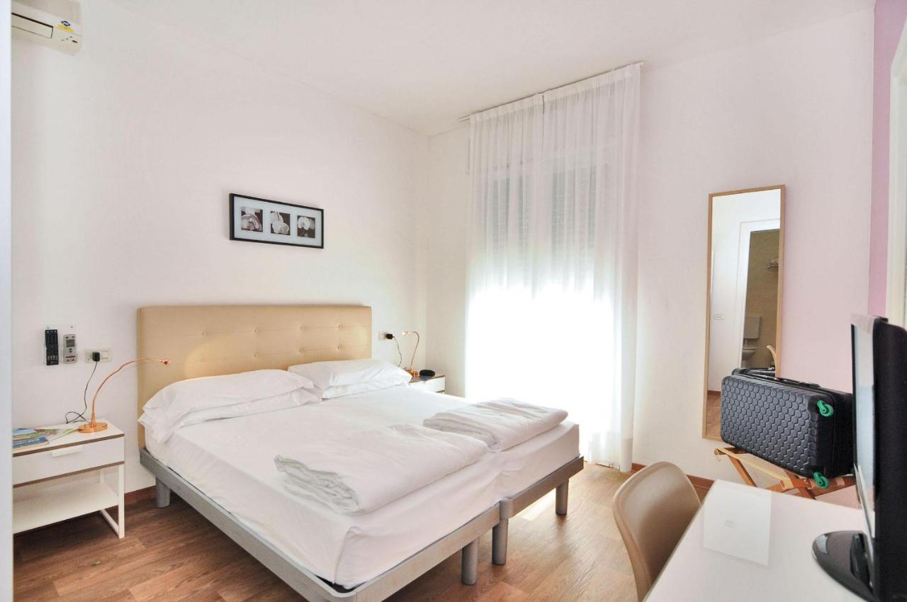 Hotel Nederland Caorle Exterior photo