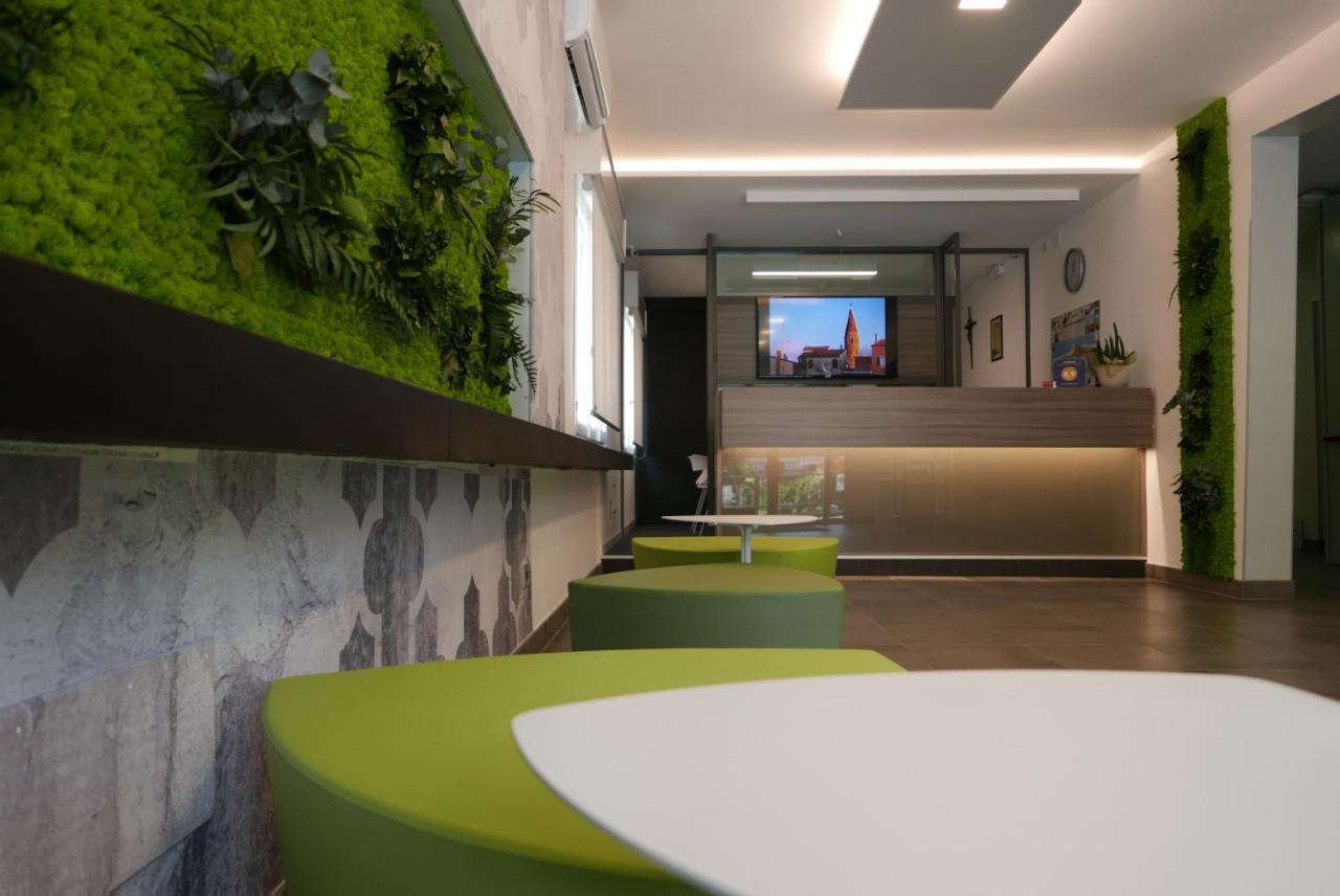 Hotel Nederland Caorle Exterior photo